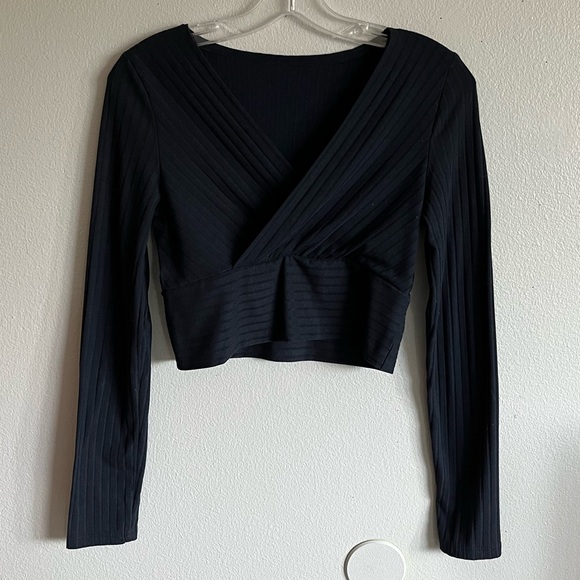 SHEIN Women’s Medium Navy Blue Cropped Long Sleeve Wrap Top - Picture 5 of 7